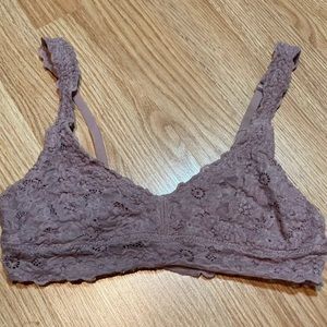Urbanology‎ dusty rose lace Bralette medium